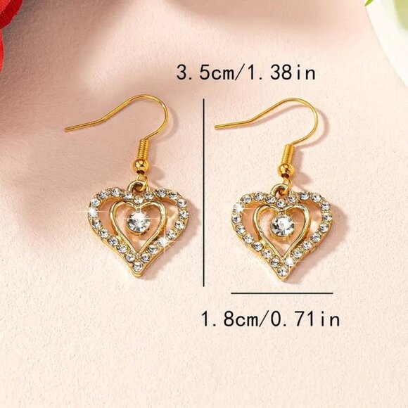 Gold Tone Heart-Shaped Drop‎ Earrings - Picture 3 of 4